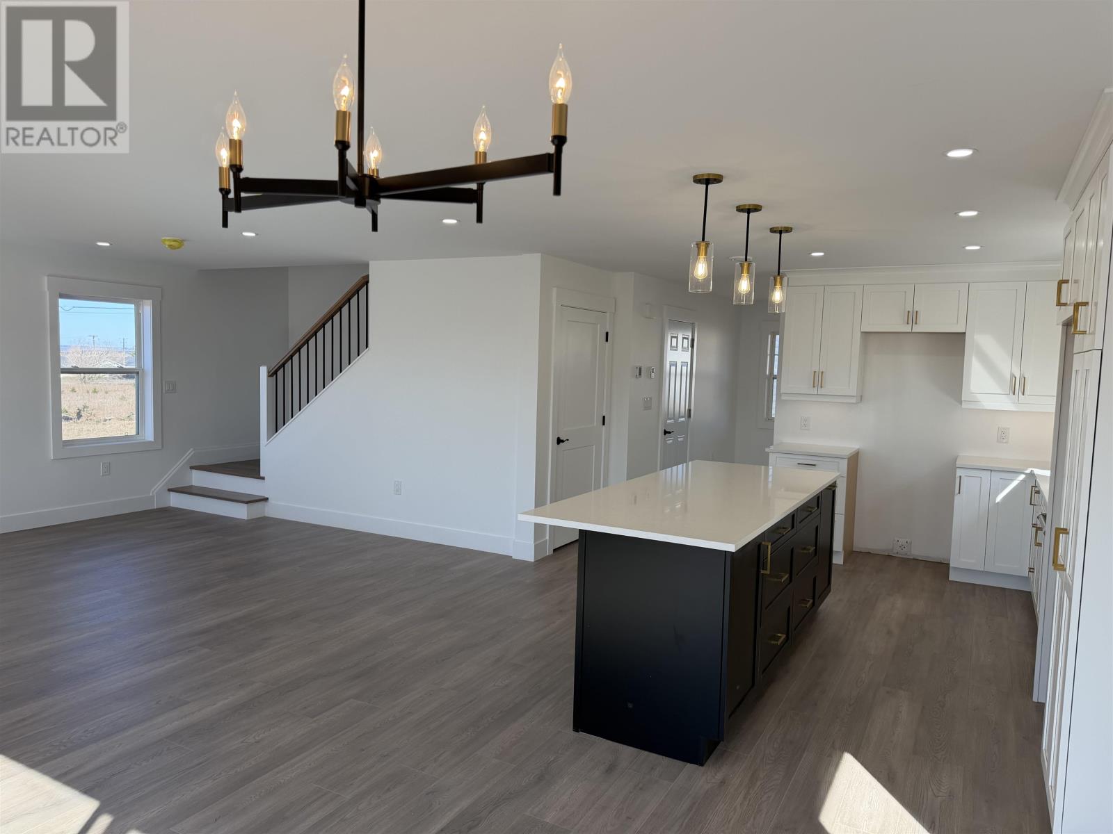 43 Acadian Avenue - 8