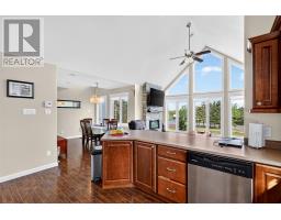 260-262 Main Road thumbnail 21