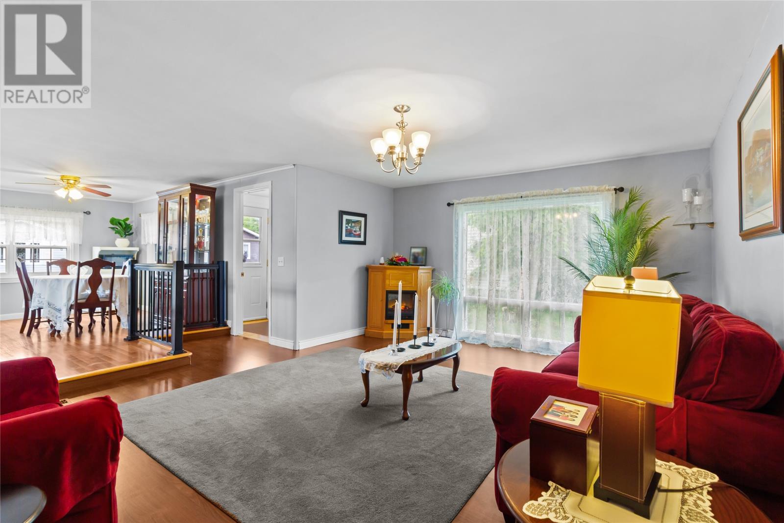 29 Riverside Drive W - 13