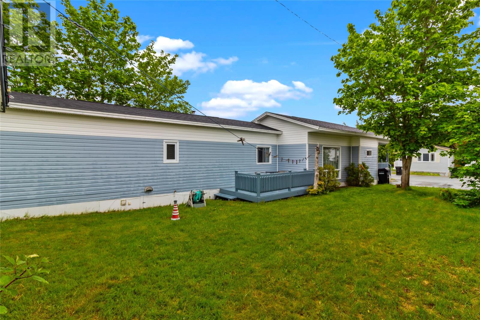 29 Riverside Drive W - 22