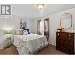 29 Riverside Drive West thumbnail 9