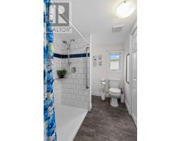 29 Riverside Drive West thumbnail 8