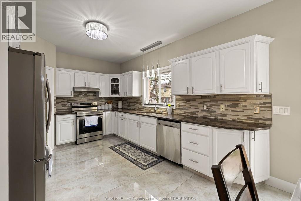 3783 INGLEWOOD AVENUE - 16