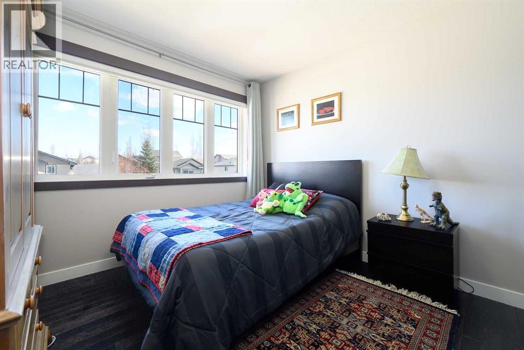 20 INGLE Close - 23