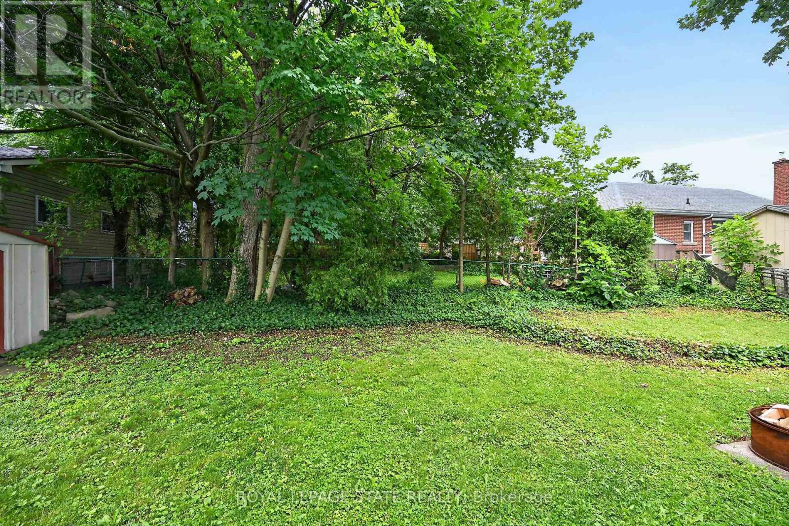 27 AINSLIE AVENUE - 46