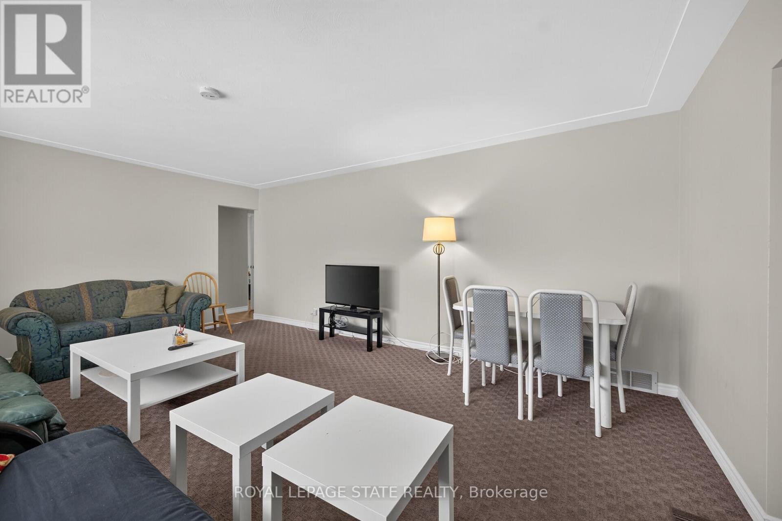 27 AINSLIE AVENUE - 9