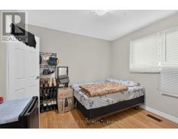 Bedroom - 27 Ainslie Avenue, Hamilton, ON L8S2J5 Photo 13