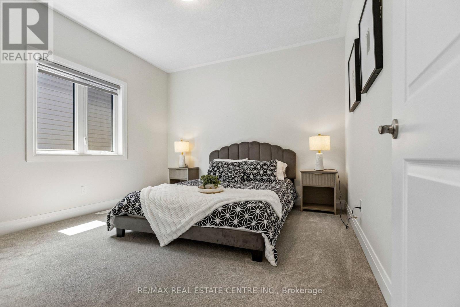 294 CHOKECHERRY CRESCENT - 38