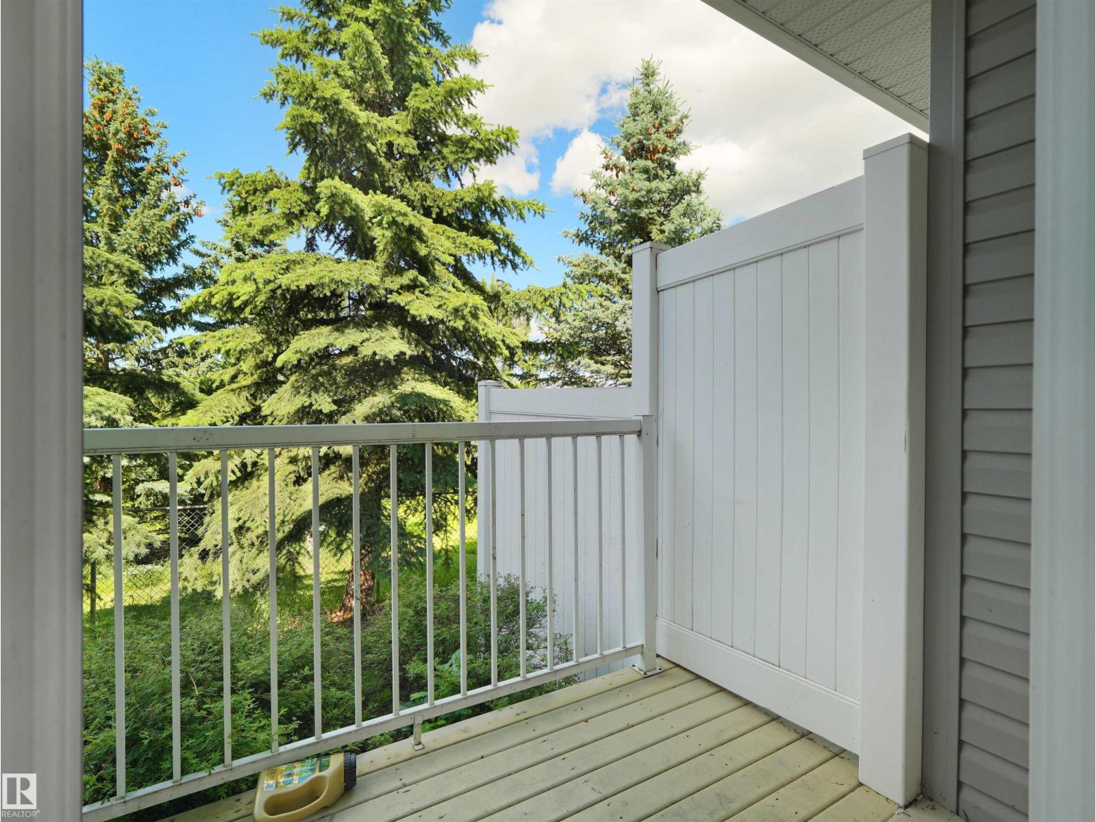 #17 6032 38 AV NW - 28