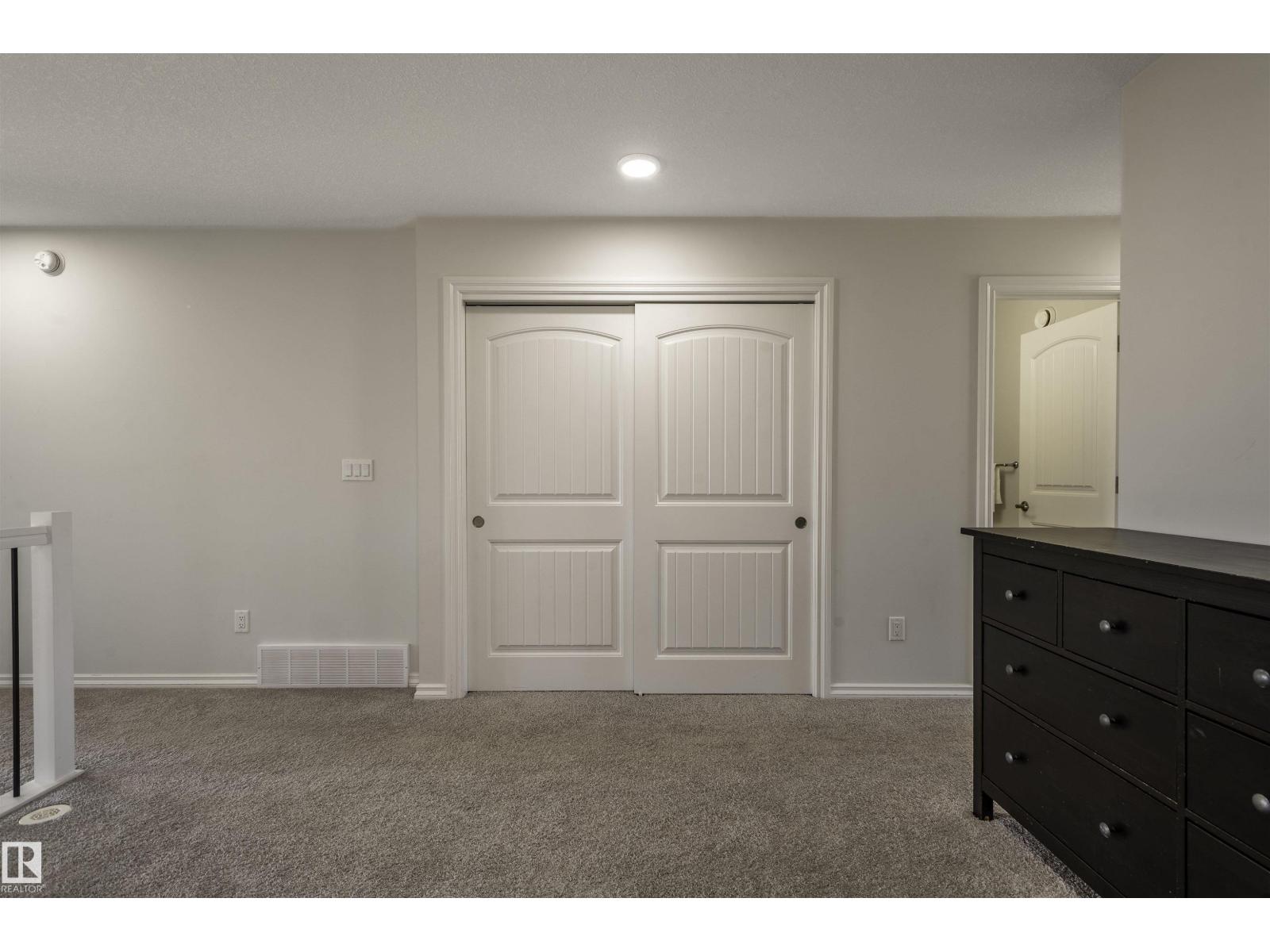 11979 34 AV SW - 23