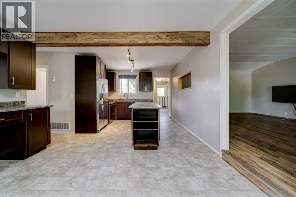1124 James Avenue - 5