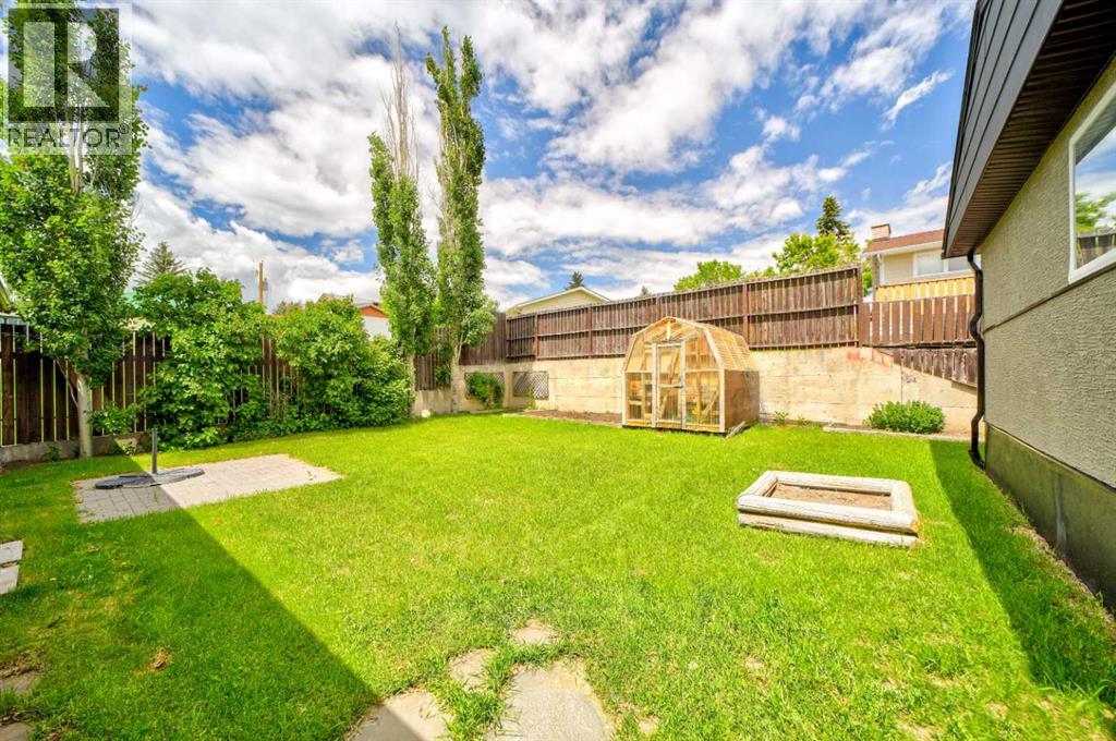 1124 James Avenue - 41
