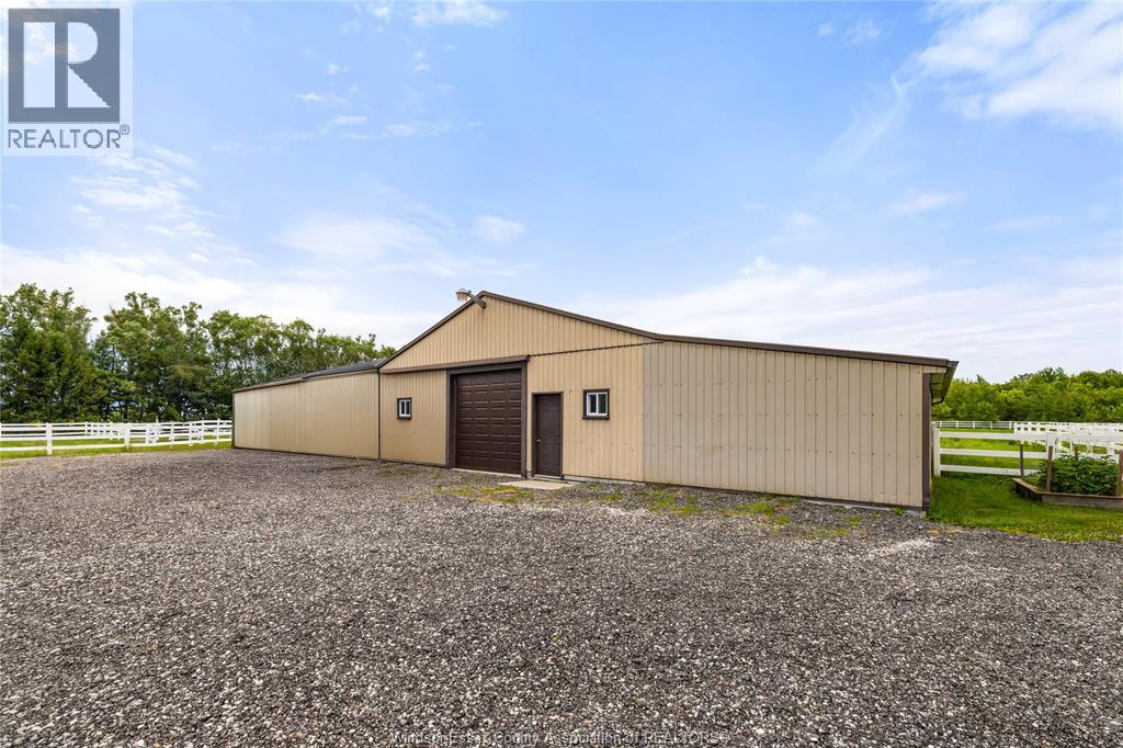 1418 COUNTY RD 31 - 33