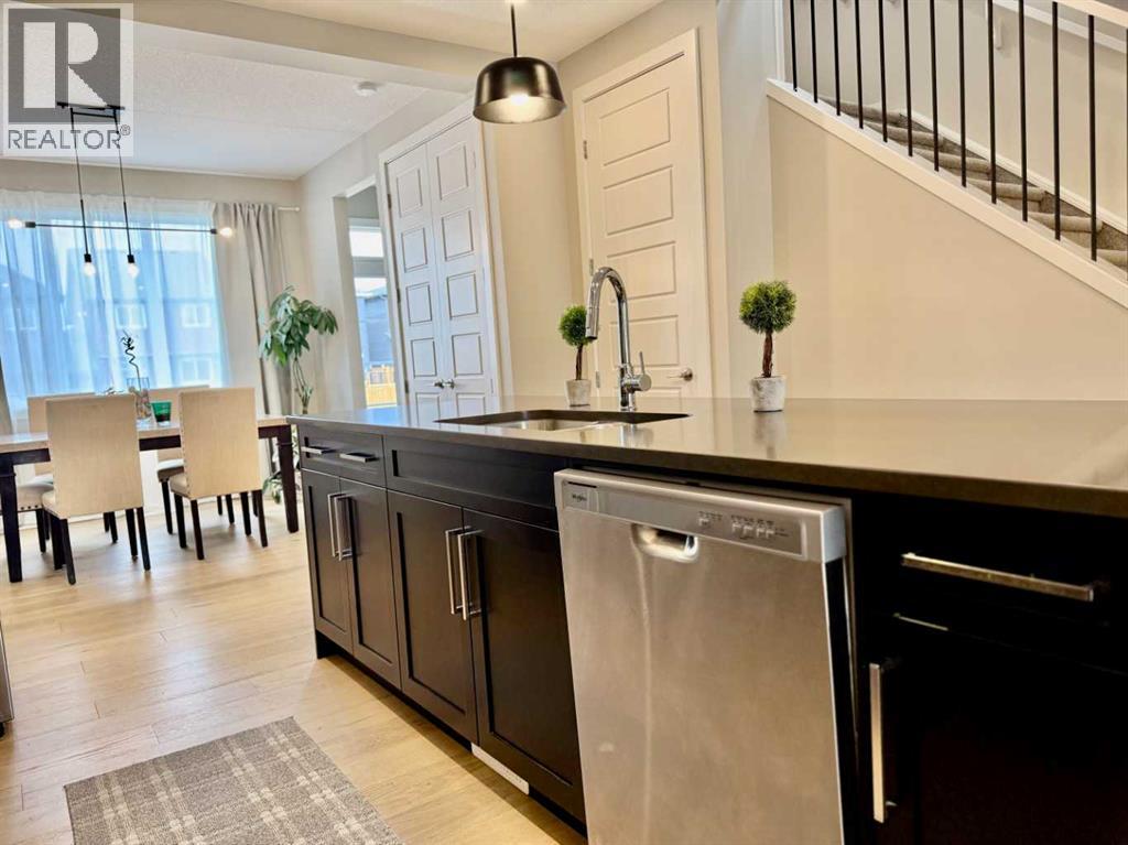 399 Sora Boulevard SE - 11