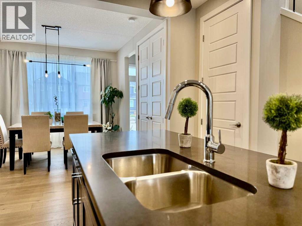 399 Sora Boulevard SE - 12