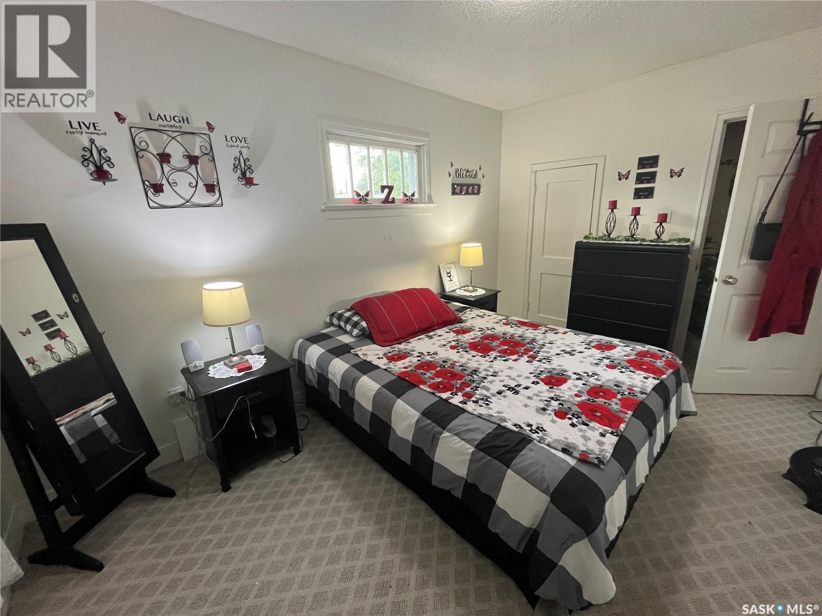 #1501 3rd STREET - 15
