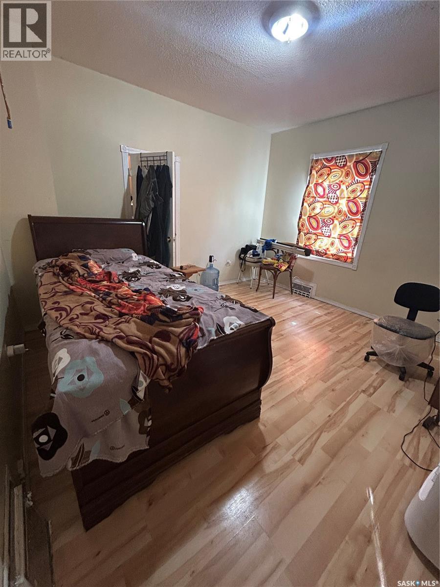 #1501 3rd STREET - 19