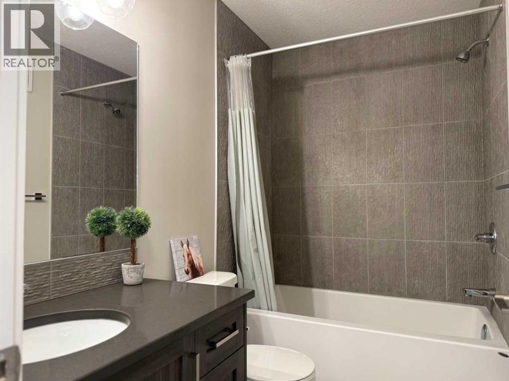 399 Sora Boulevard SE - 42