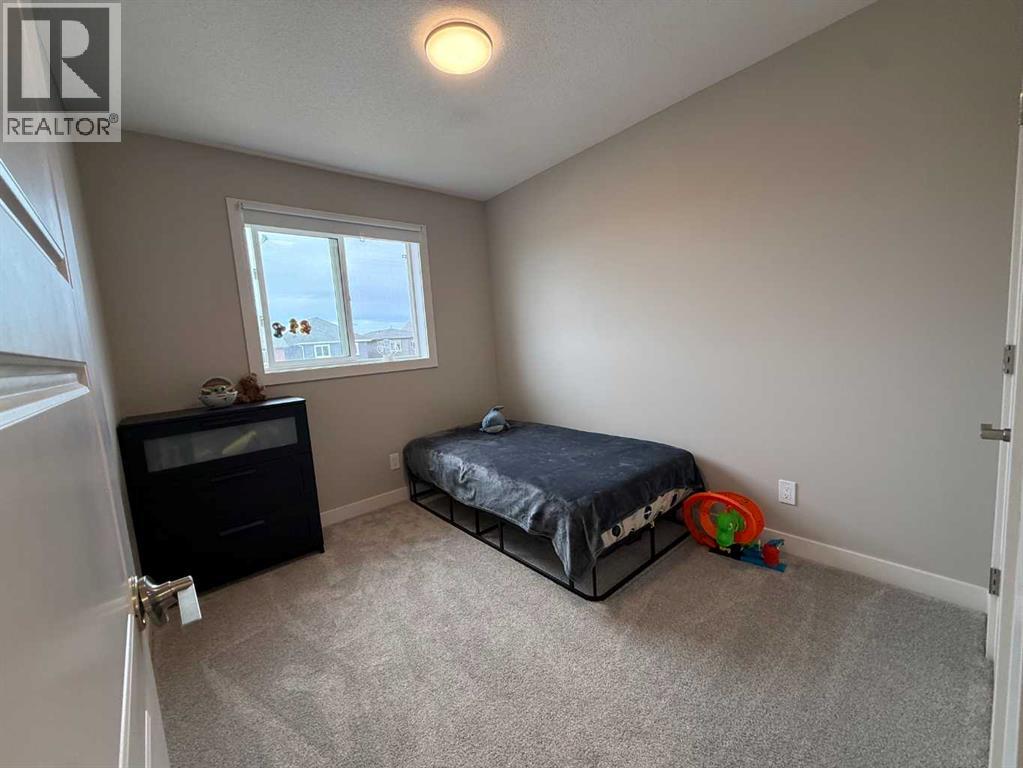 399 Sora Boulevard SE - 32