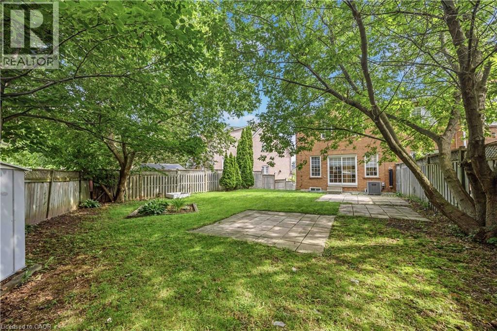 137 STOKELY Crescent - 47