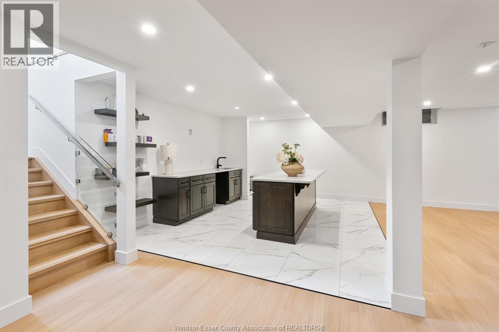155 Grandview AVENUE - 34