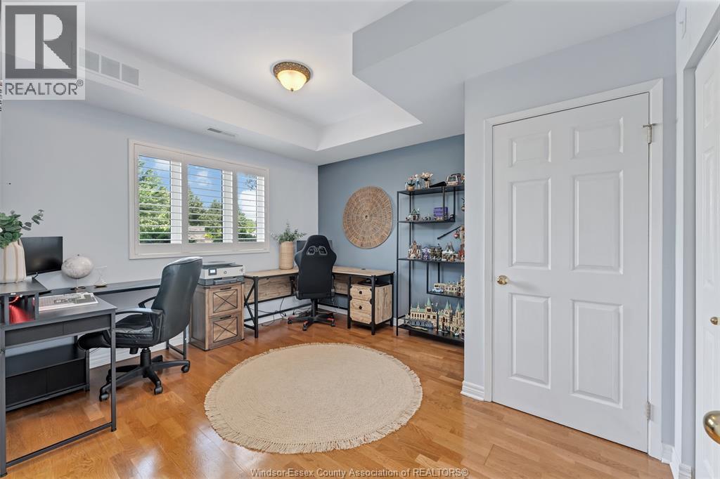 #106 1855 NORMANDY STREET - 21