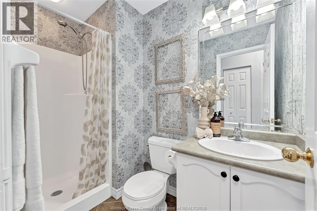 #106 1855 NORMANDY STREET - 22