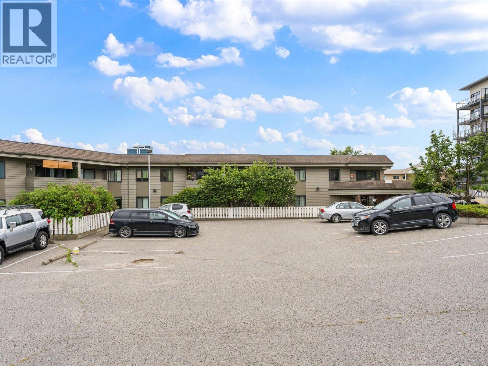 #106 1565 Noble Court - 21