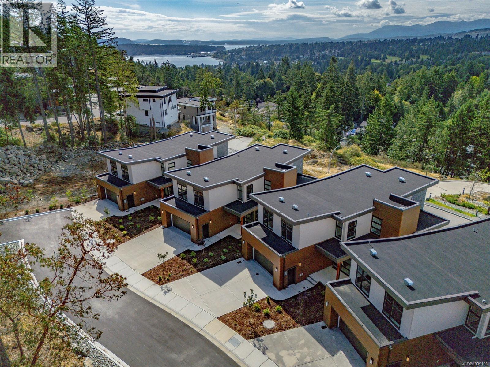 #105 1220 Manzanita Pl - 1