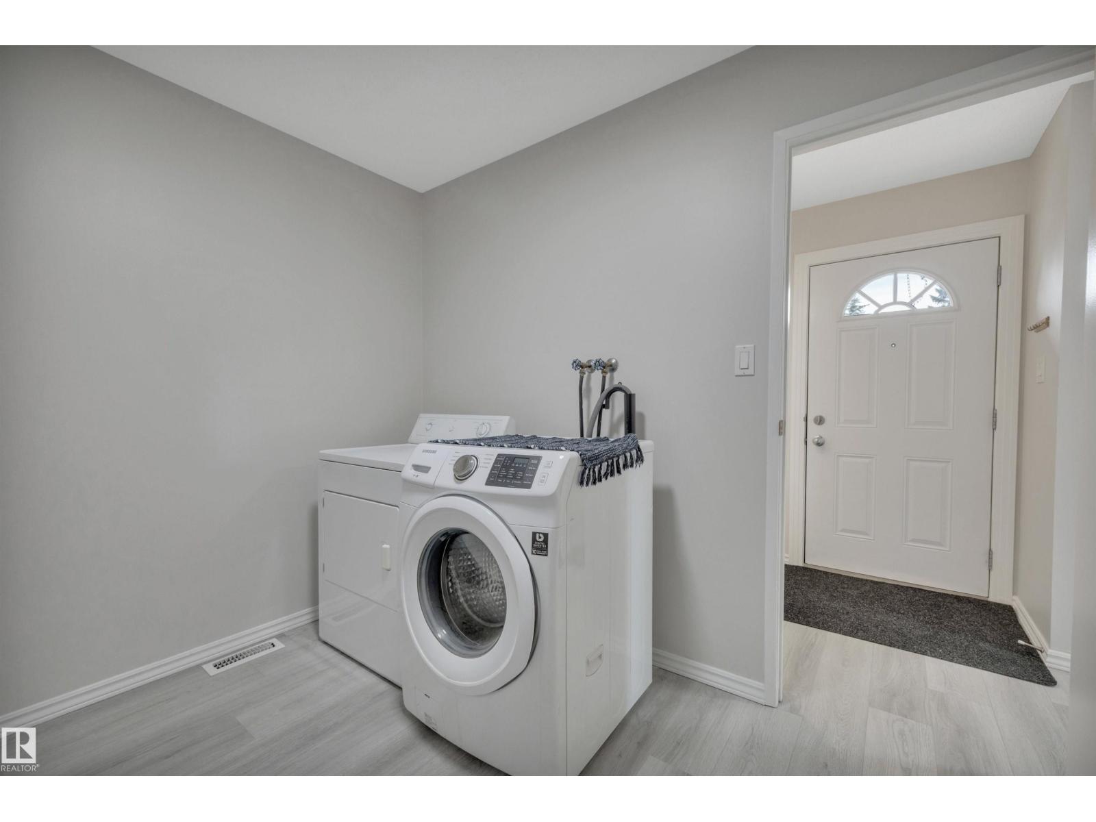 #1 1820 56 ST NW - 22