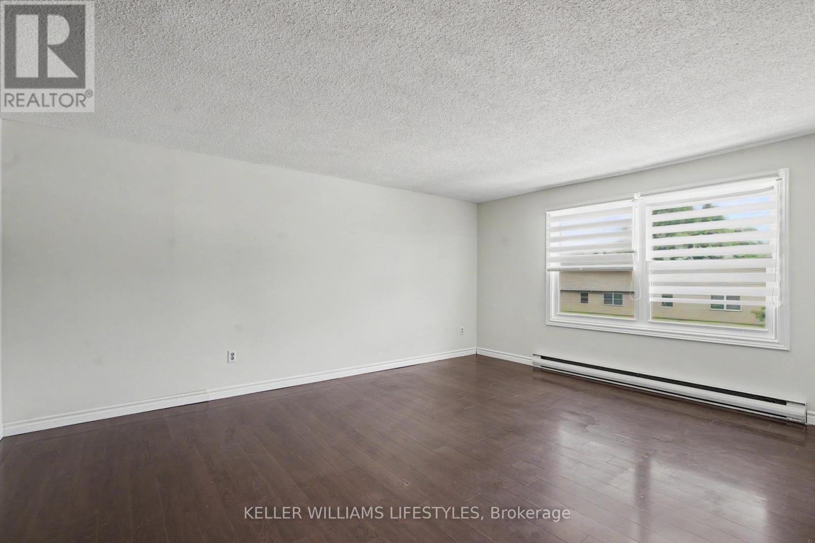 #20 760 BERKSHIRE DRIVE - 17