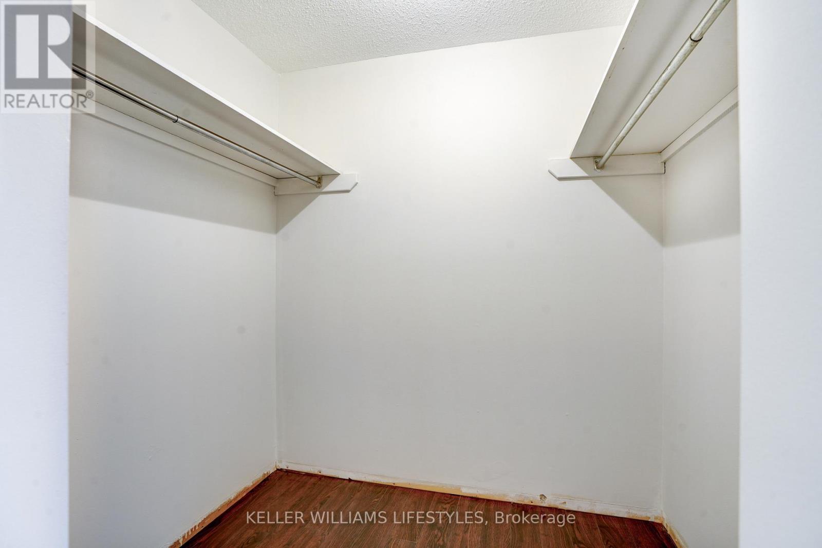 #20 760 BERKSHIRE DRIVE - 20