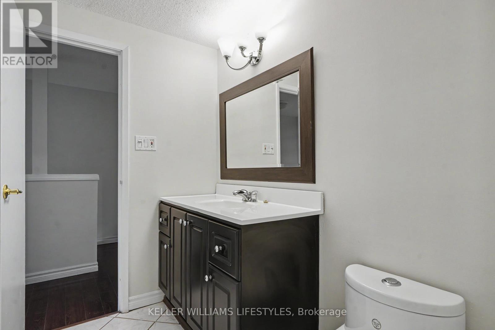 #20 760 BERKSHIRE DRIVE - 21