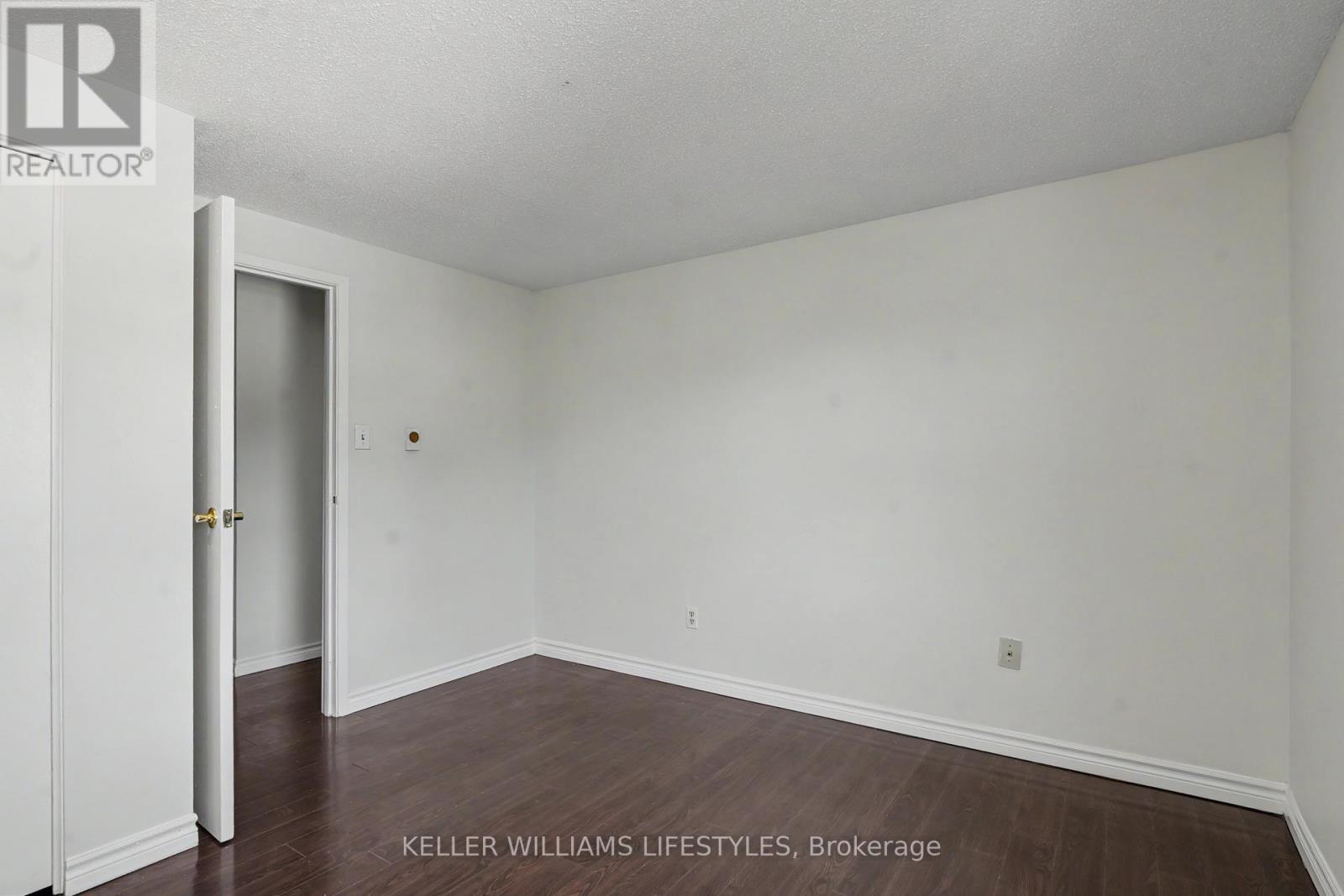 #20 760 BERKSHIRE DRIVE - 26