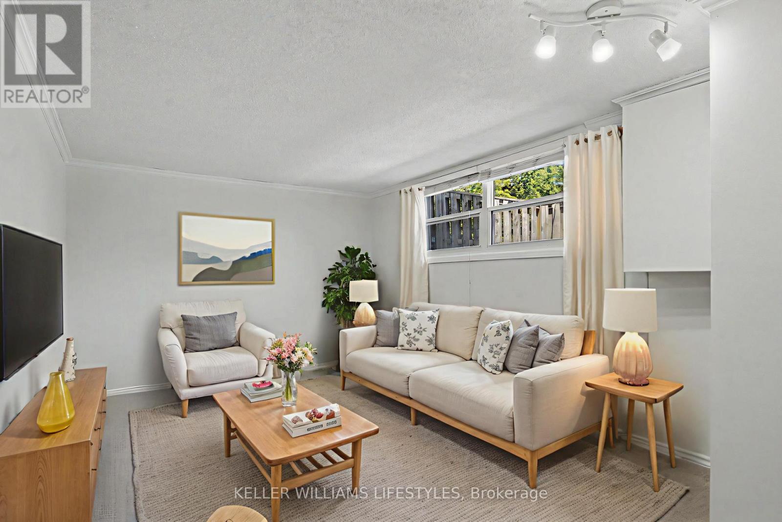 #20 760 BERKSHIRE DRIVE - 27