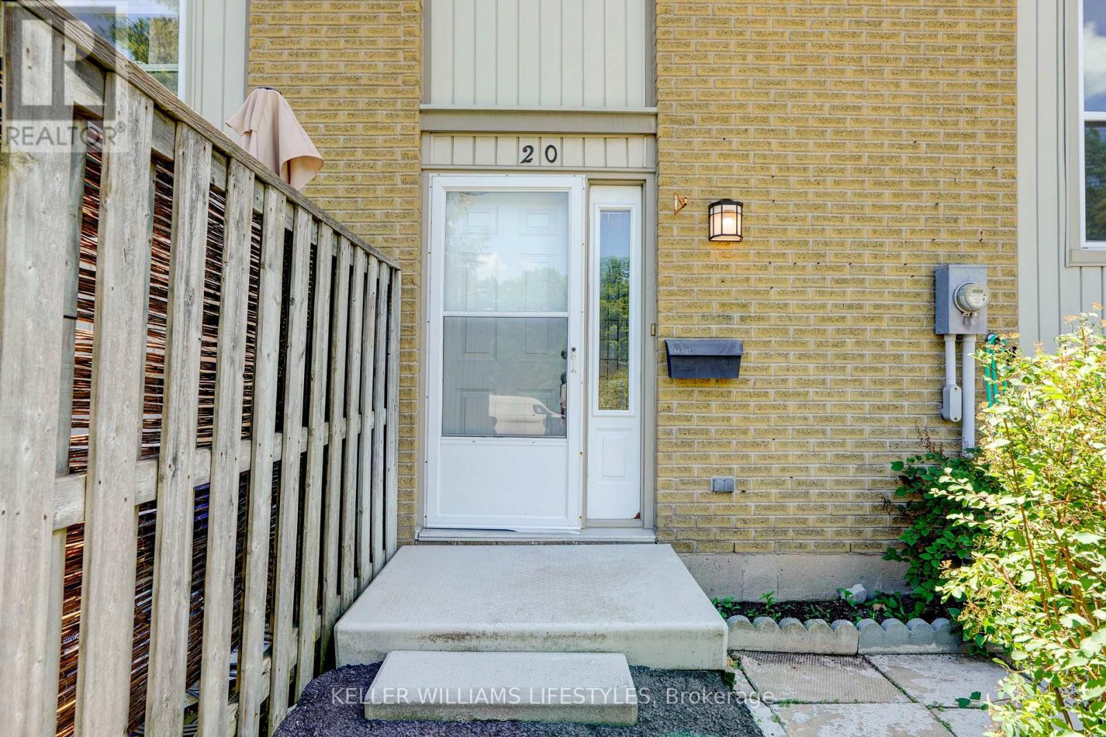 #20 760 BERKSHIRE DRIVE - 3