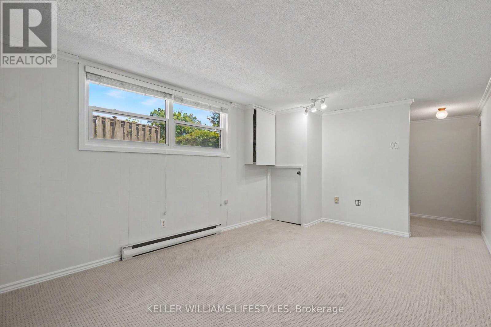 #20 760 BERKSHIRE DRIVE - 30
