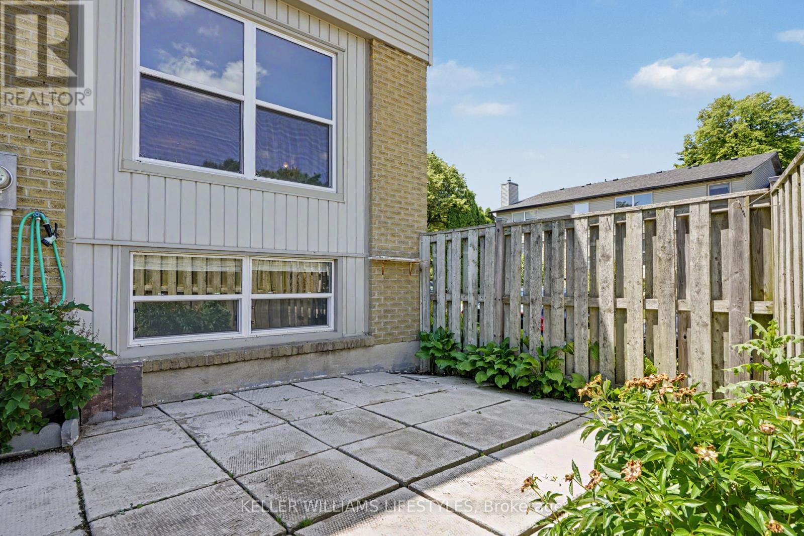 #20 760 BERKSHIRE DRIVE - 4