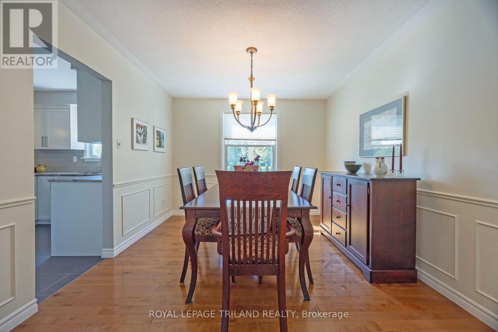 1402 HASTINGS DRIVE - 10