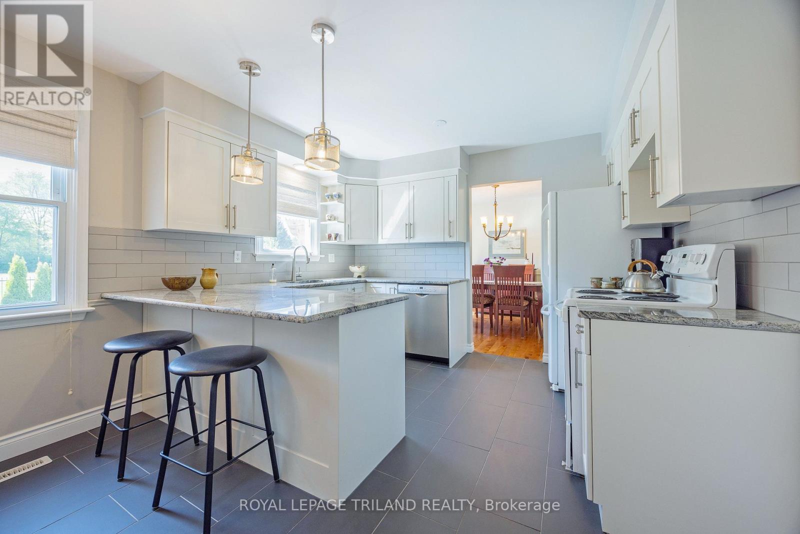 1402 HASTINGS DRIVE - 12