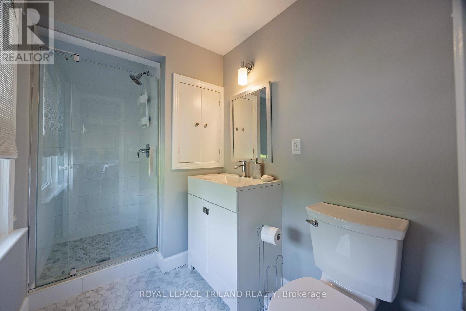 1402 HASTINGS DRIVE - 21