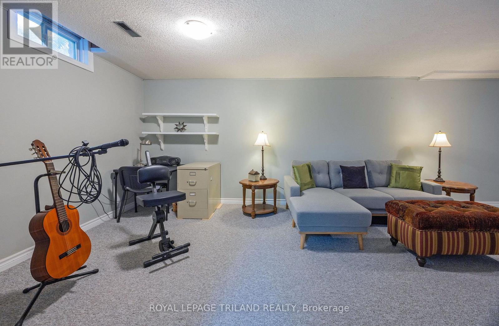 1402 HASTINGS DRIVE - 28