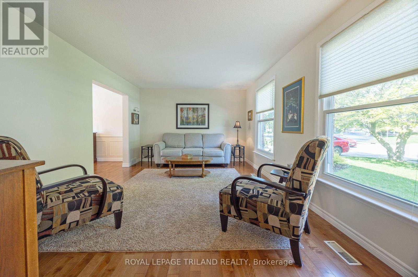 1402 HASTINGS DRIVE - 6