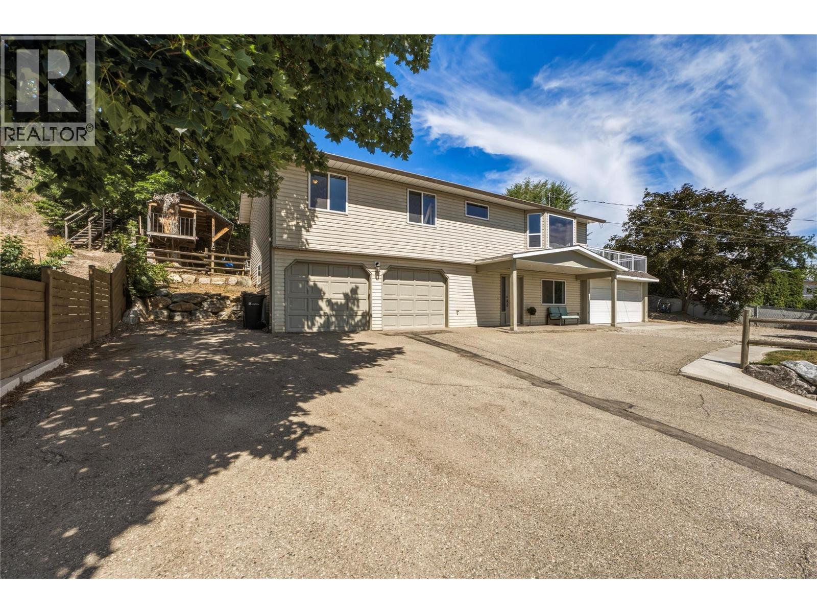 6512 Blue Jay Road, Vernon