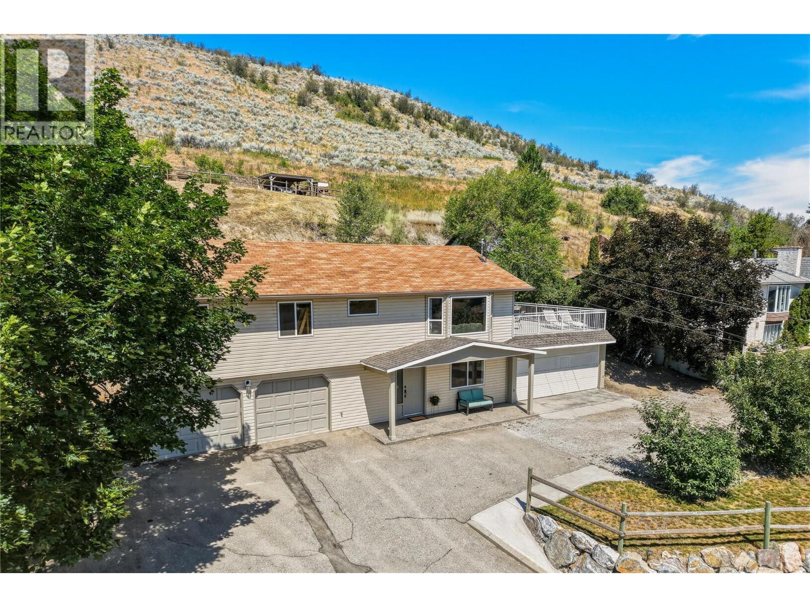 6512 Blue Jay Road, Vernon