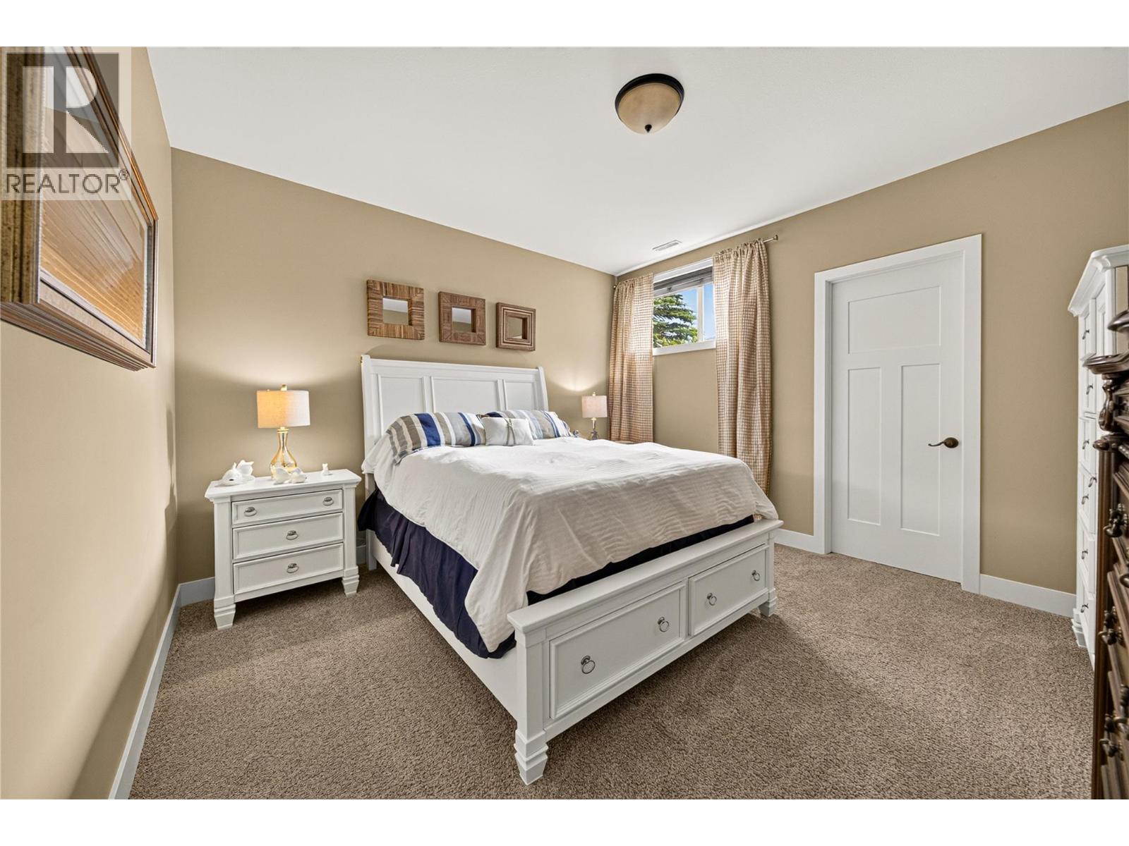 2104 WHISKEY JACK Drive - 34