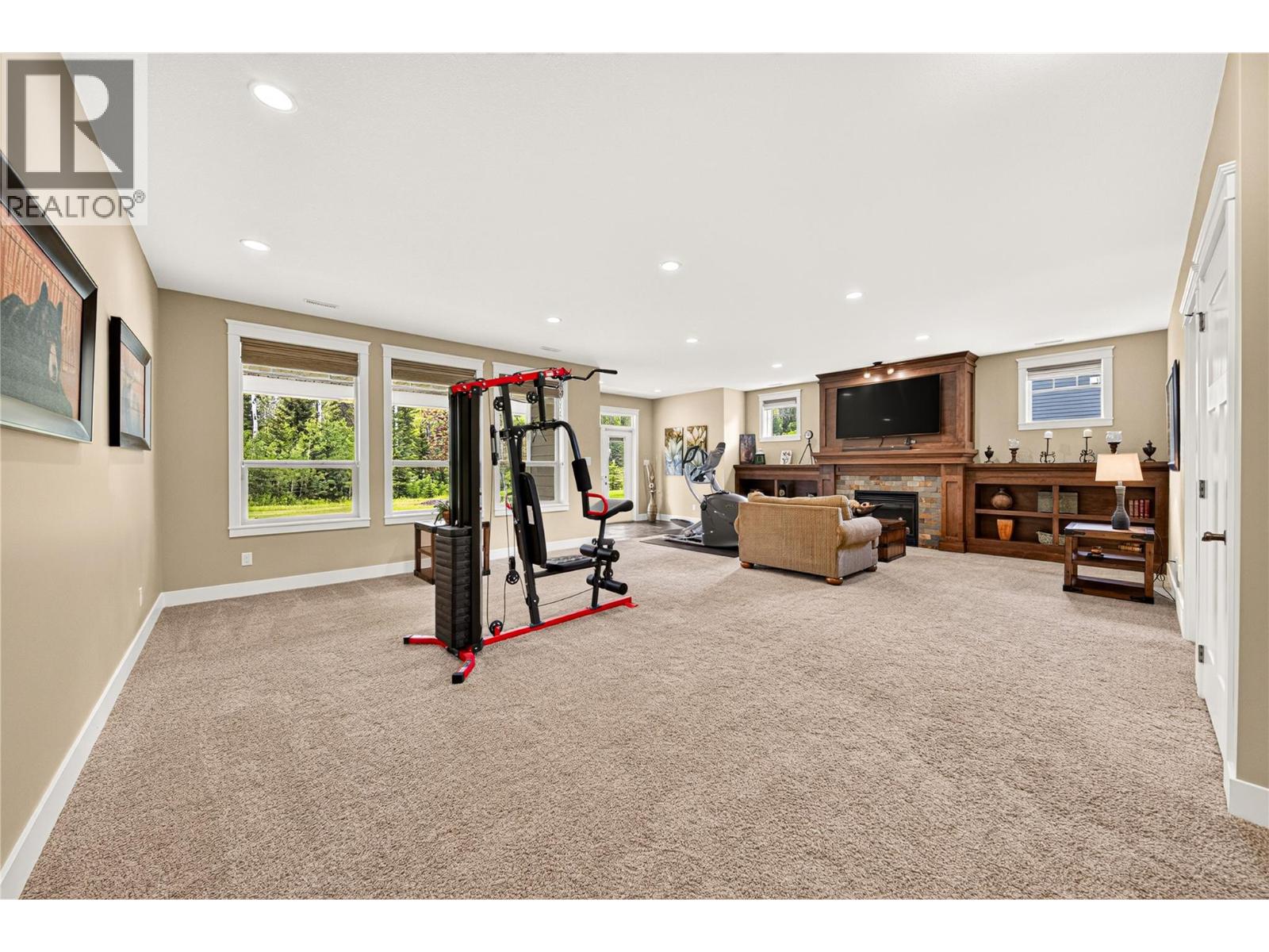 2104 WHISKEY JACK Drive - 33
