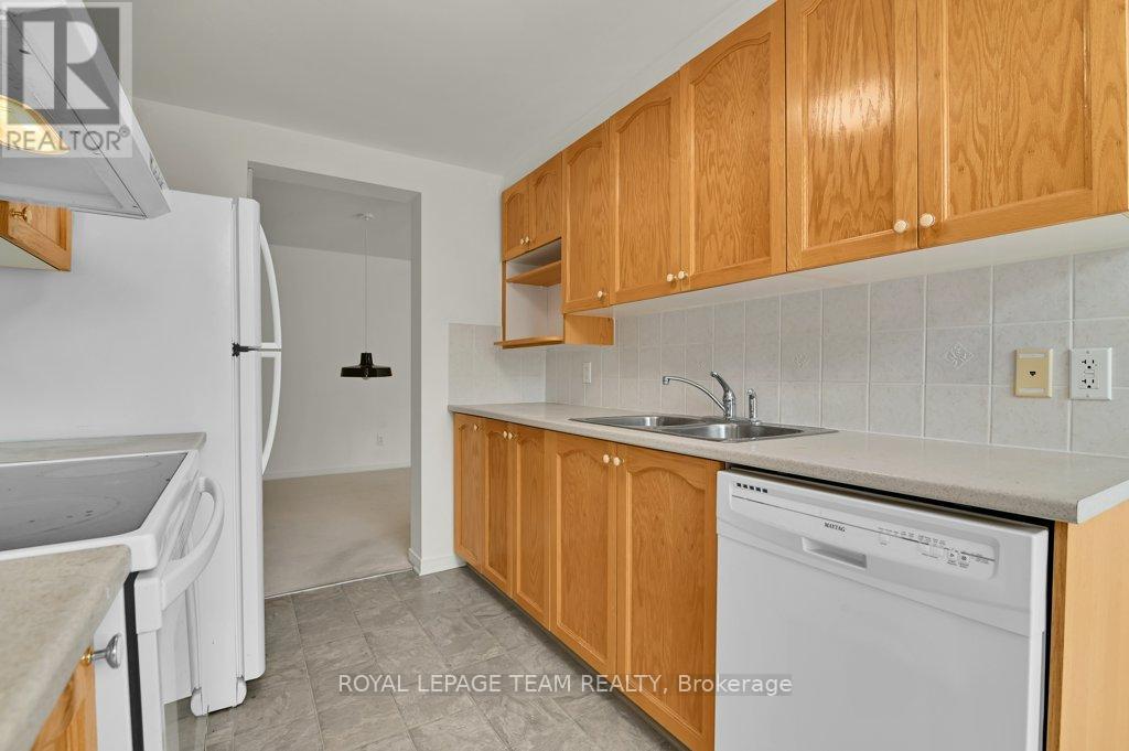 147 SORENTO STREET - 11