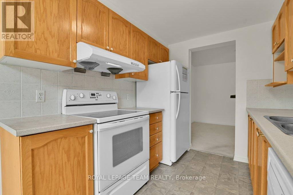 147 SORENTO STREET - 12