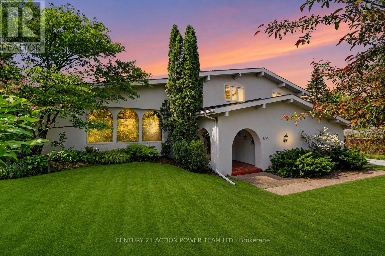 1558 BELLA VISTA DRIVE N - 1